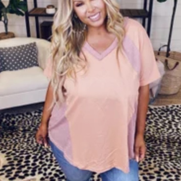 NWT GiGiO Top 🧡 - Picture 4 of 4